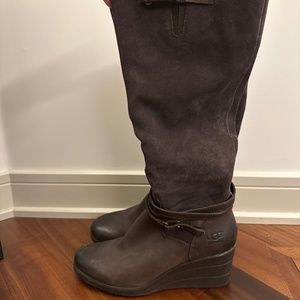 Ugg wedge boots